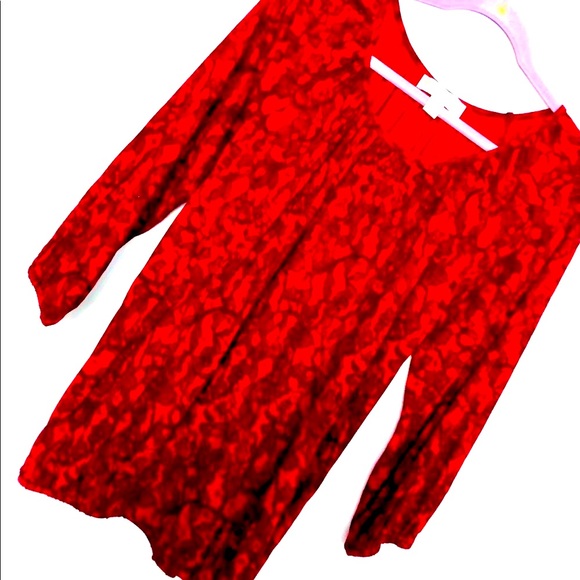 Michael Kors S Lightweight Beautiful Top. Light elastic bottom & 3/4 Sleeve - Picture 4 of 6